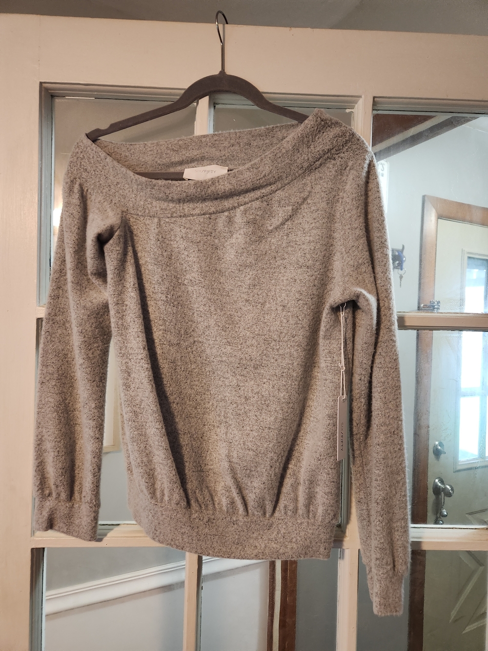 Six/Fifty Women’s Small Gray Cowl Neck Long Sleeve Sweater Top NWT